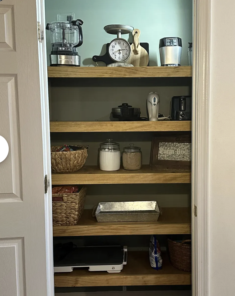 Closet shelving install